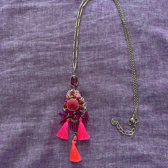Lilly Pulitzer Elegant Pink and Gold Tassel Necklace - Picture 2 of 4